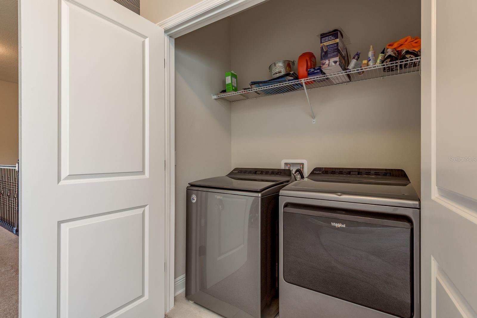 TOWNS AT BELLEAIR GROVE - Residential