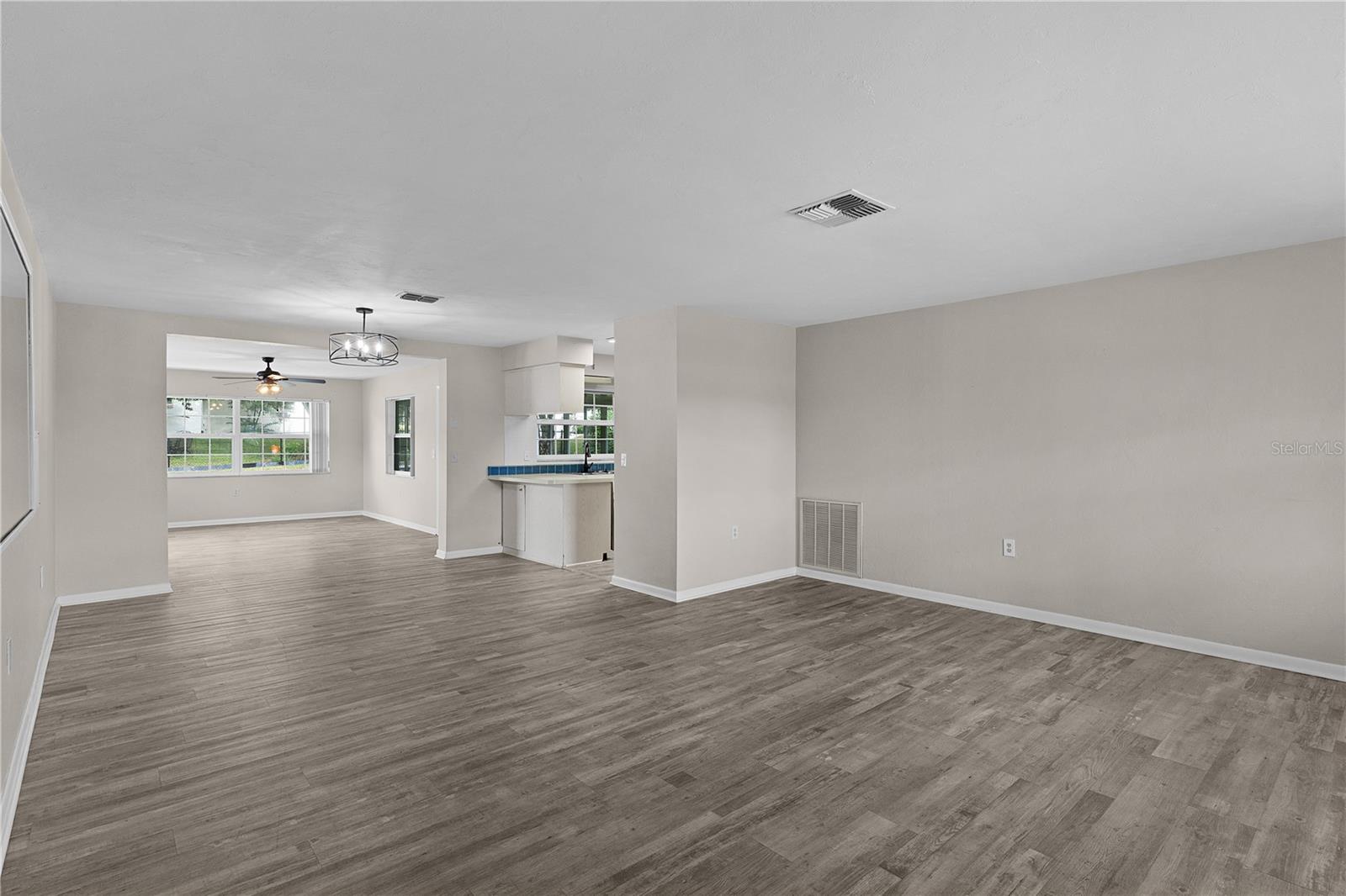 BEVERLY HILLS UNIT 06 SEC 03C - Residential