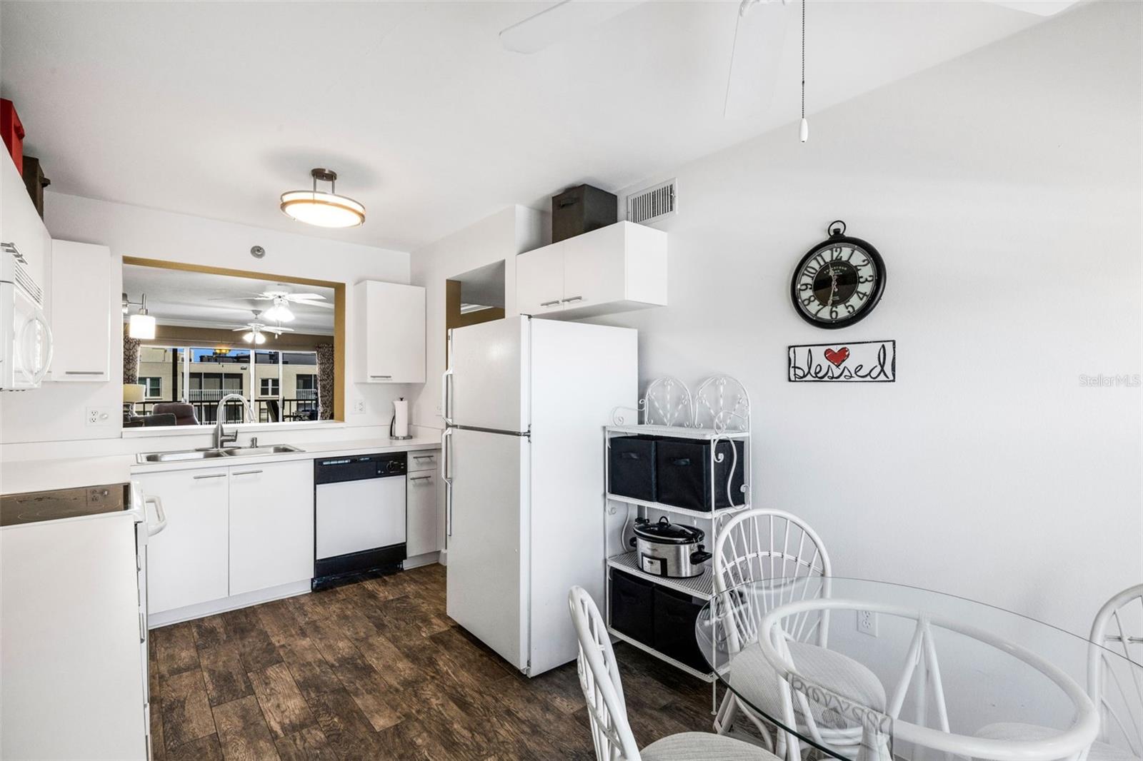 THE ARBORS AT PINEBROOK PH II - Residential