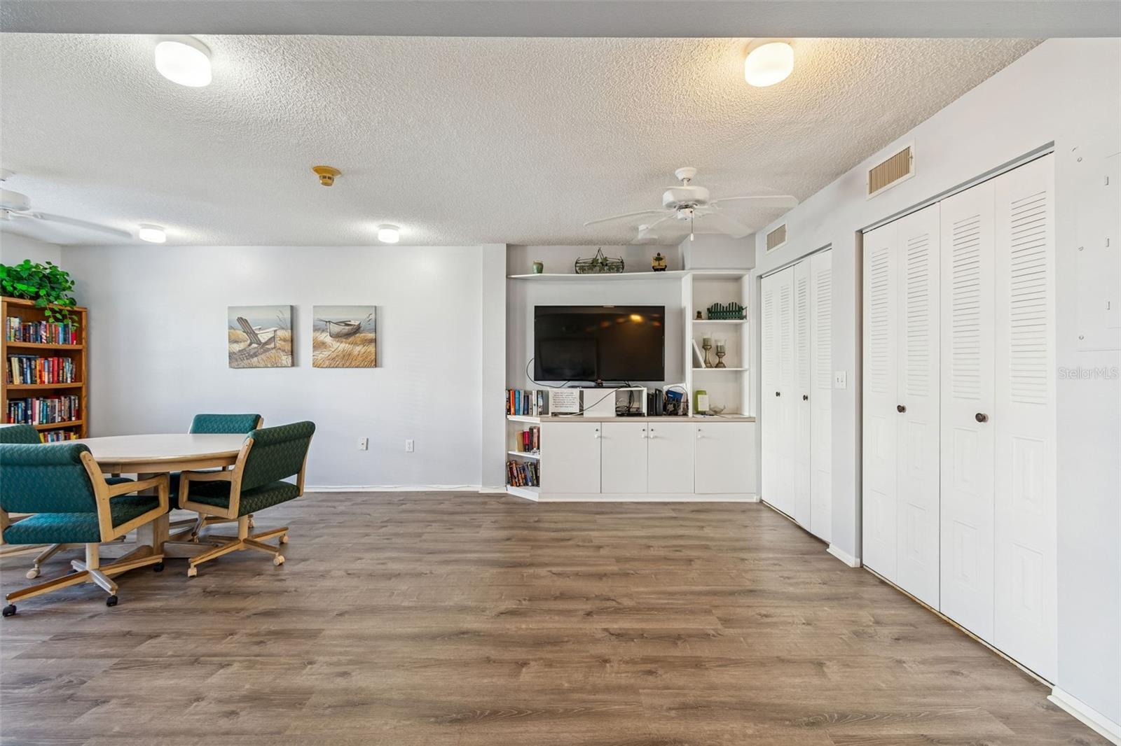 THE ARBORS AT PINEBROOK PH II - Residential