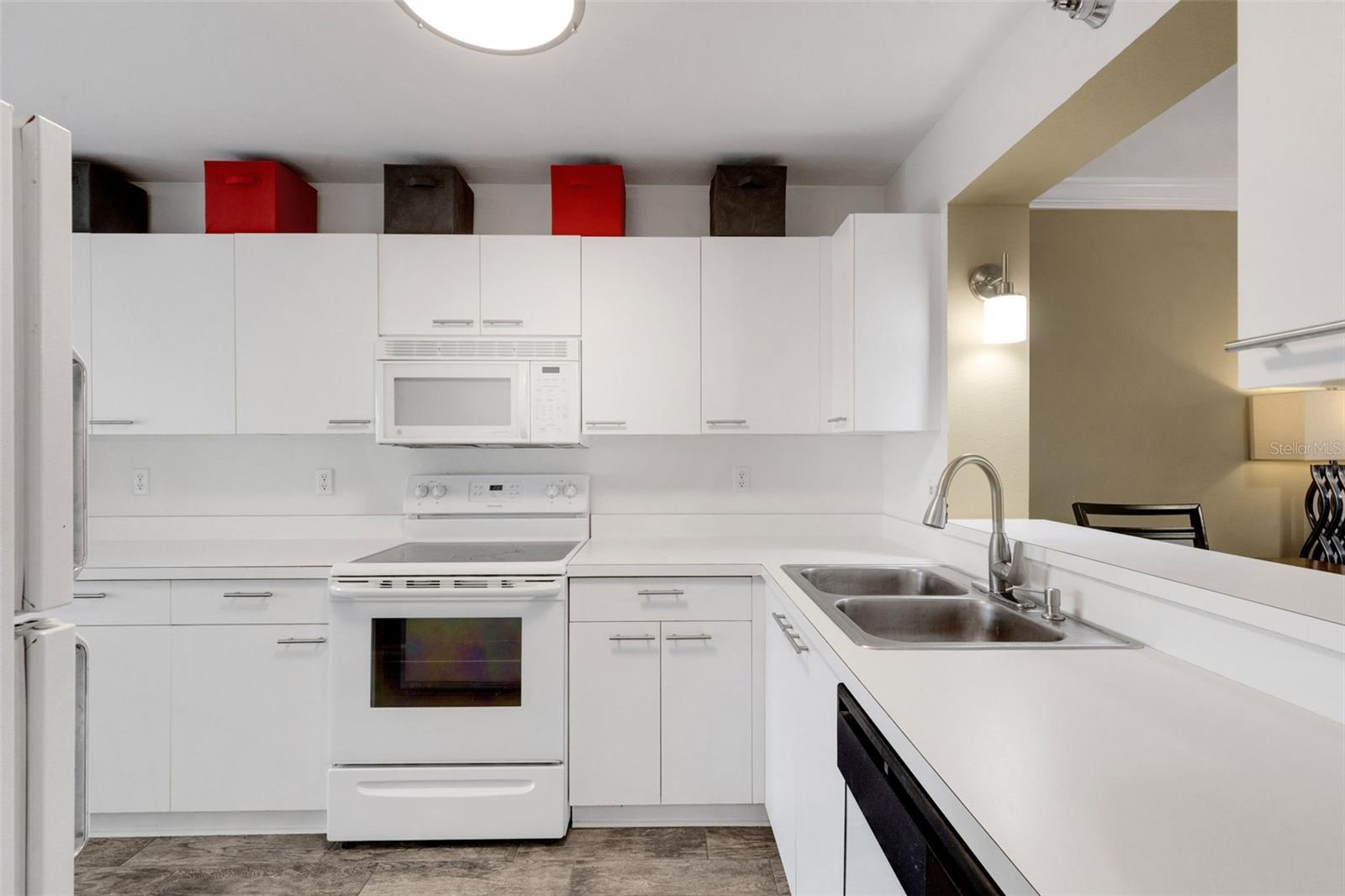 THE ARBORS AT PINEBROOK PH II - Residential