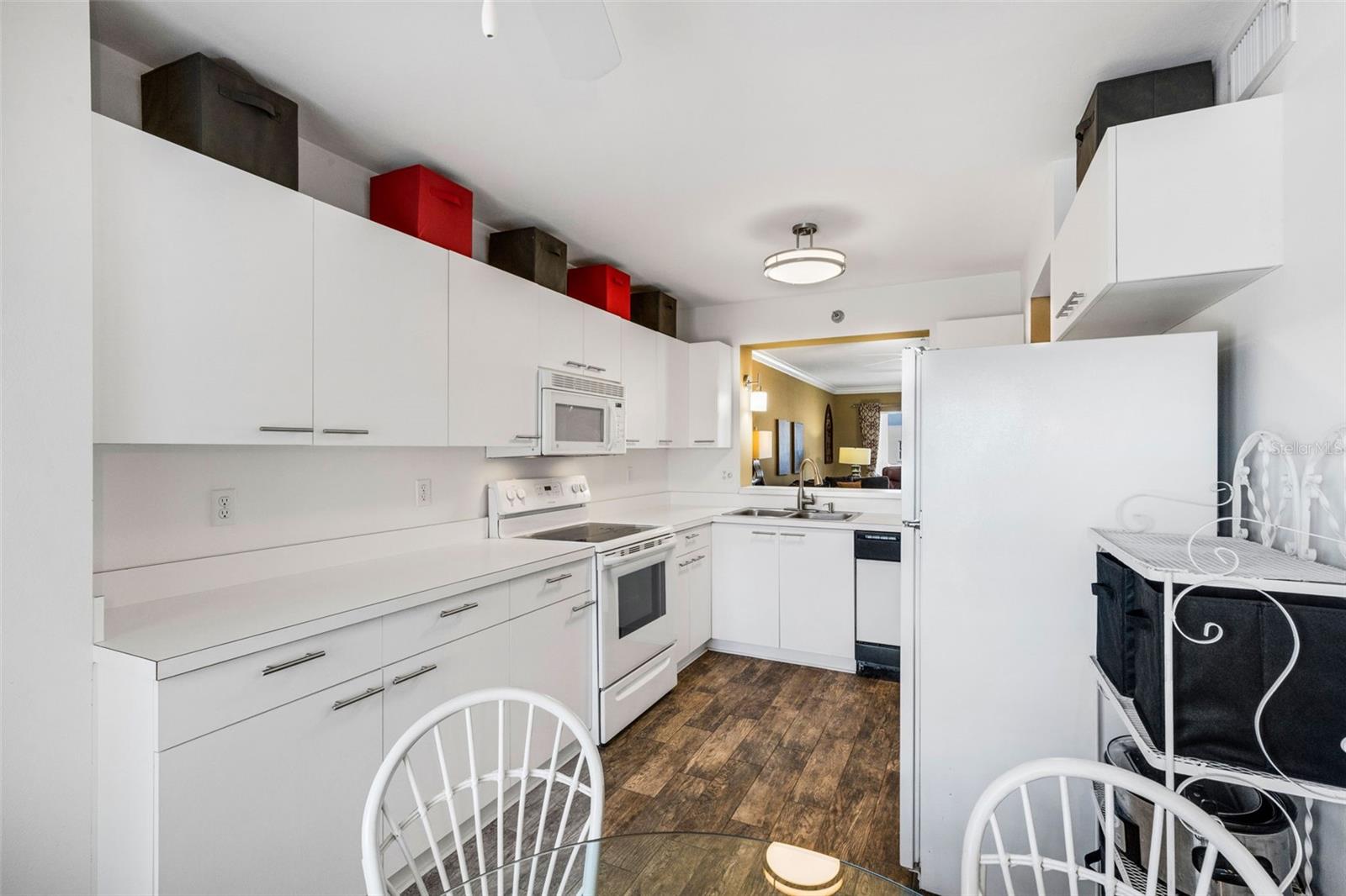 THE ARBORS AT PINEBROOK PH II - Residential