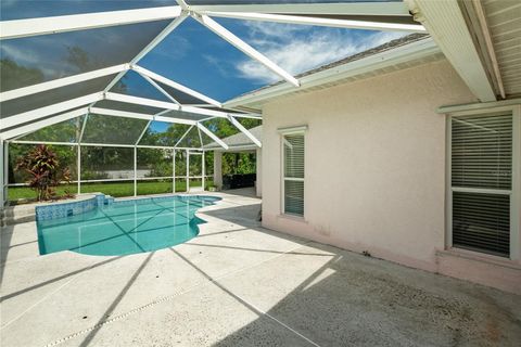 A home in PORT SAINT LUCIE