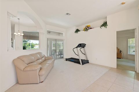 A home in PORT SAINT LUCIE