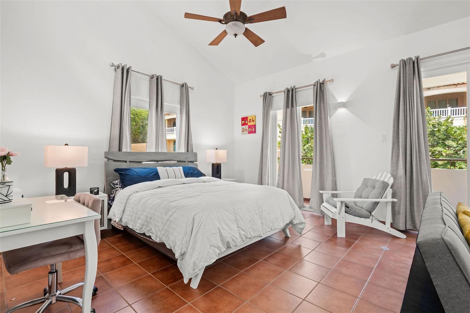 MONTECARLO PALMAS DEL MAR - Residential