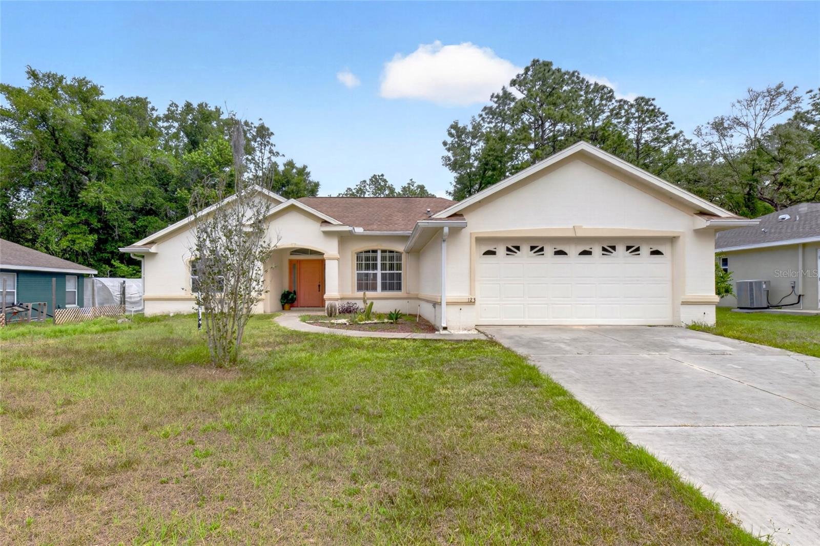 123 W CAMINO LANE