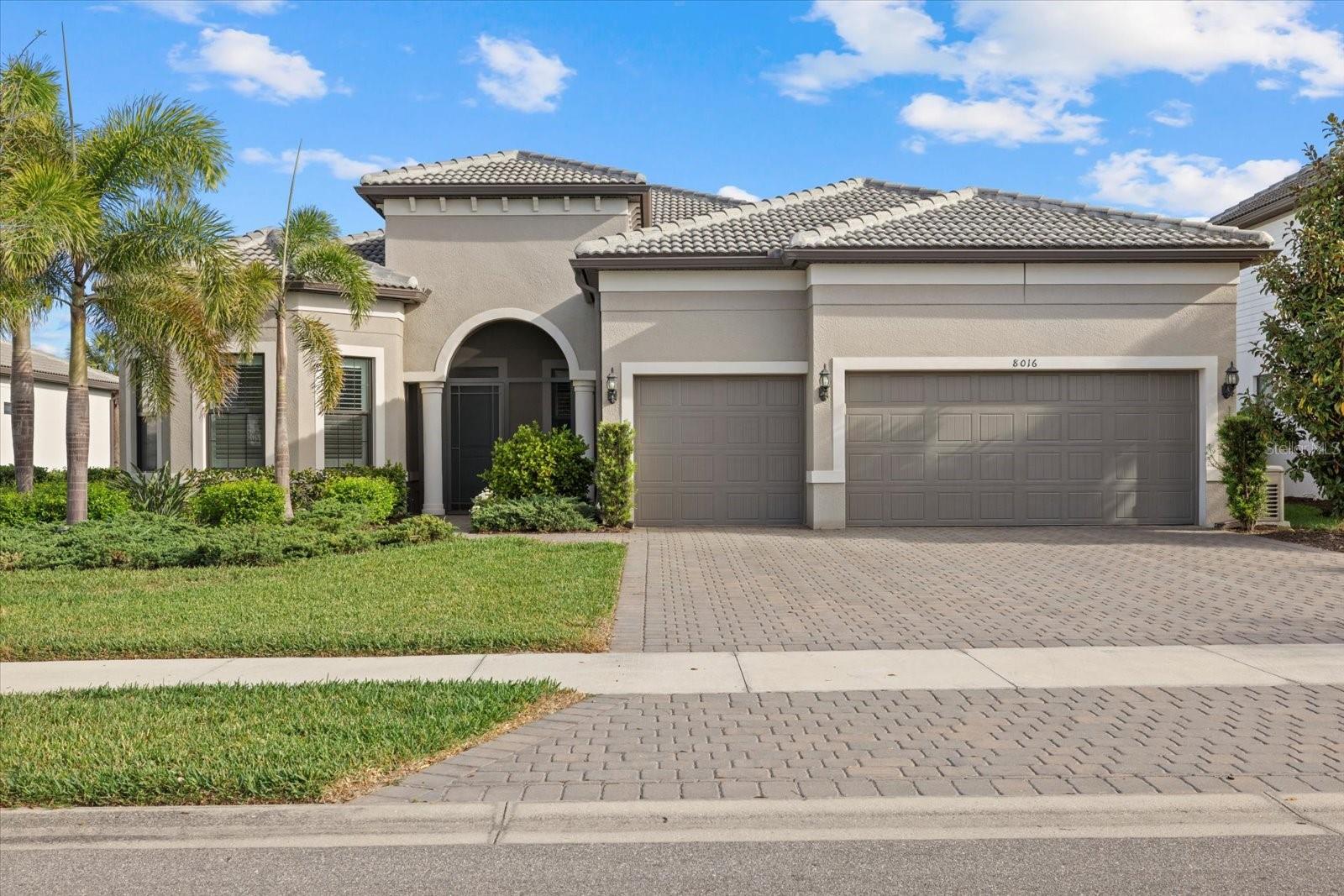 8016 GRANDE SHORES DRIVE
