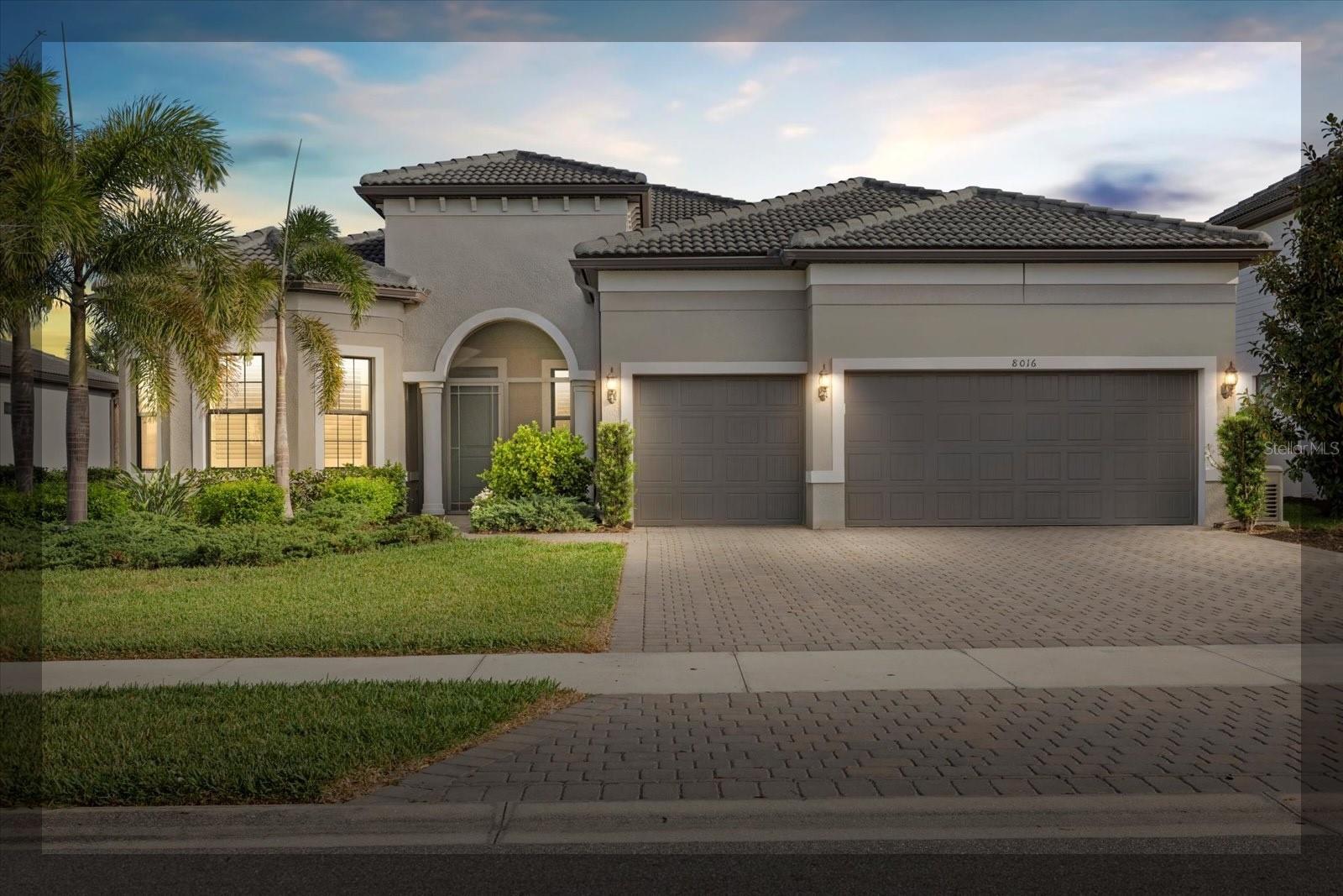 8016 GRANDE SHORES DRIVE
