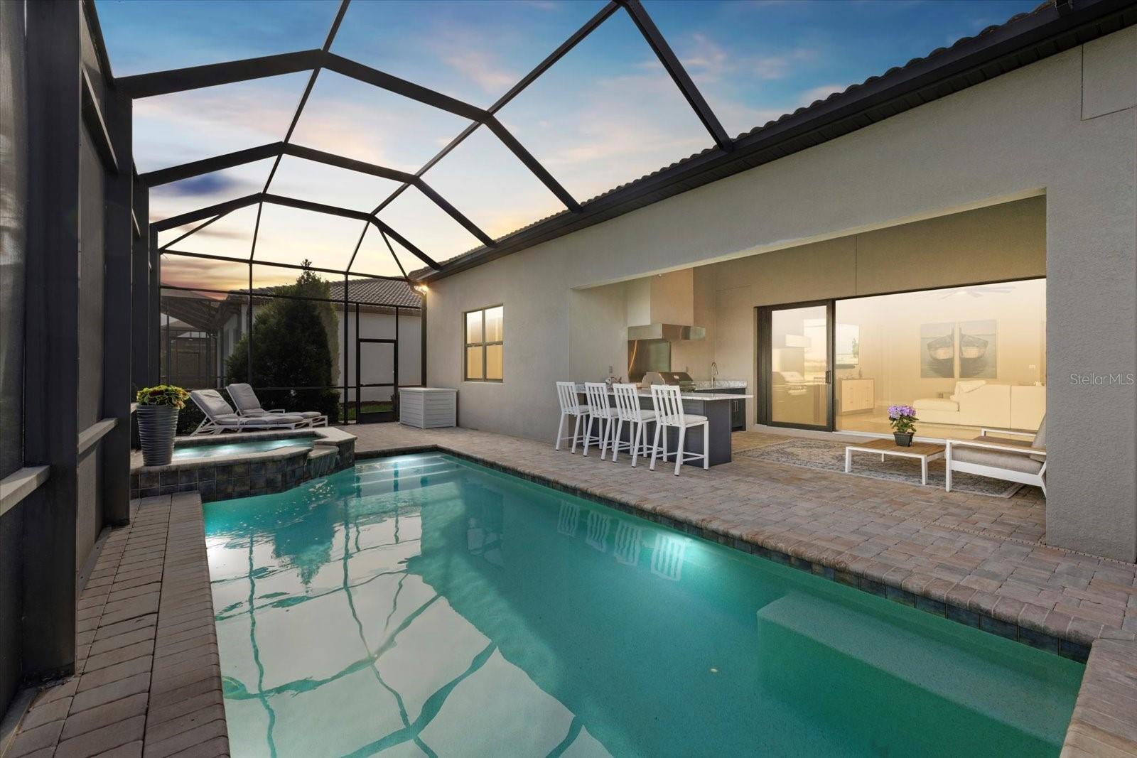 8016 GRANDE SHORES DRIVE