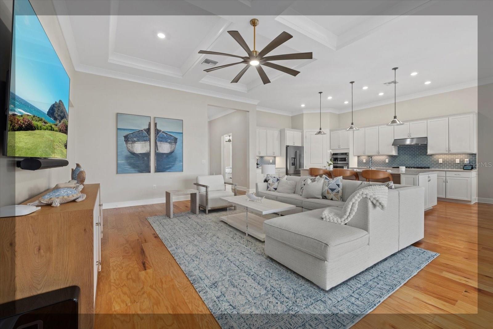 8016 GRANDE SHORES DRIVE