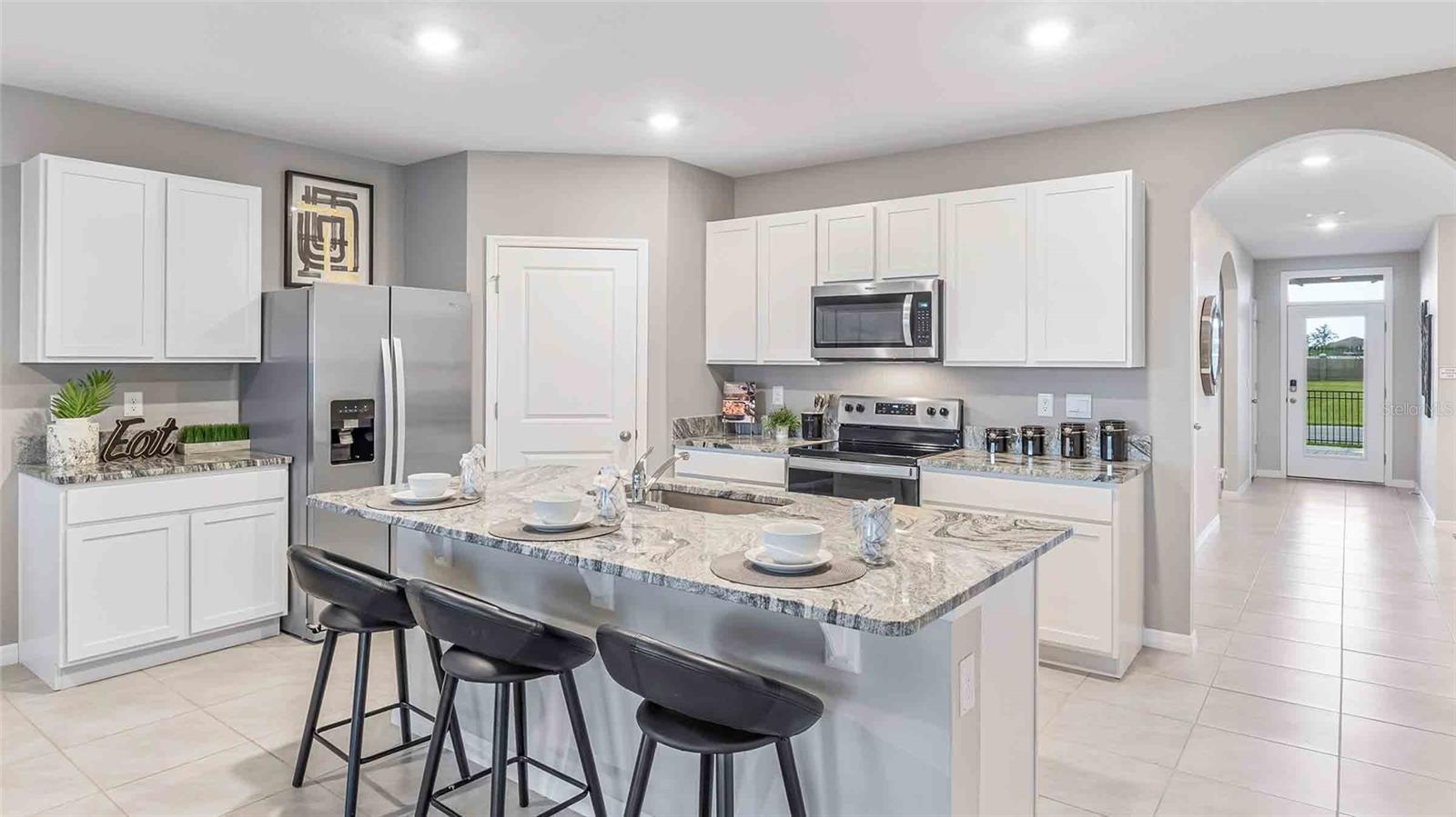 2867 GARDINER LANE