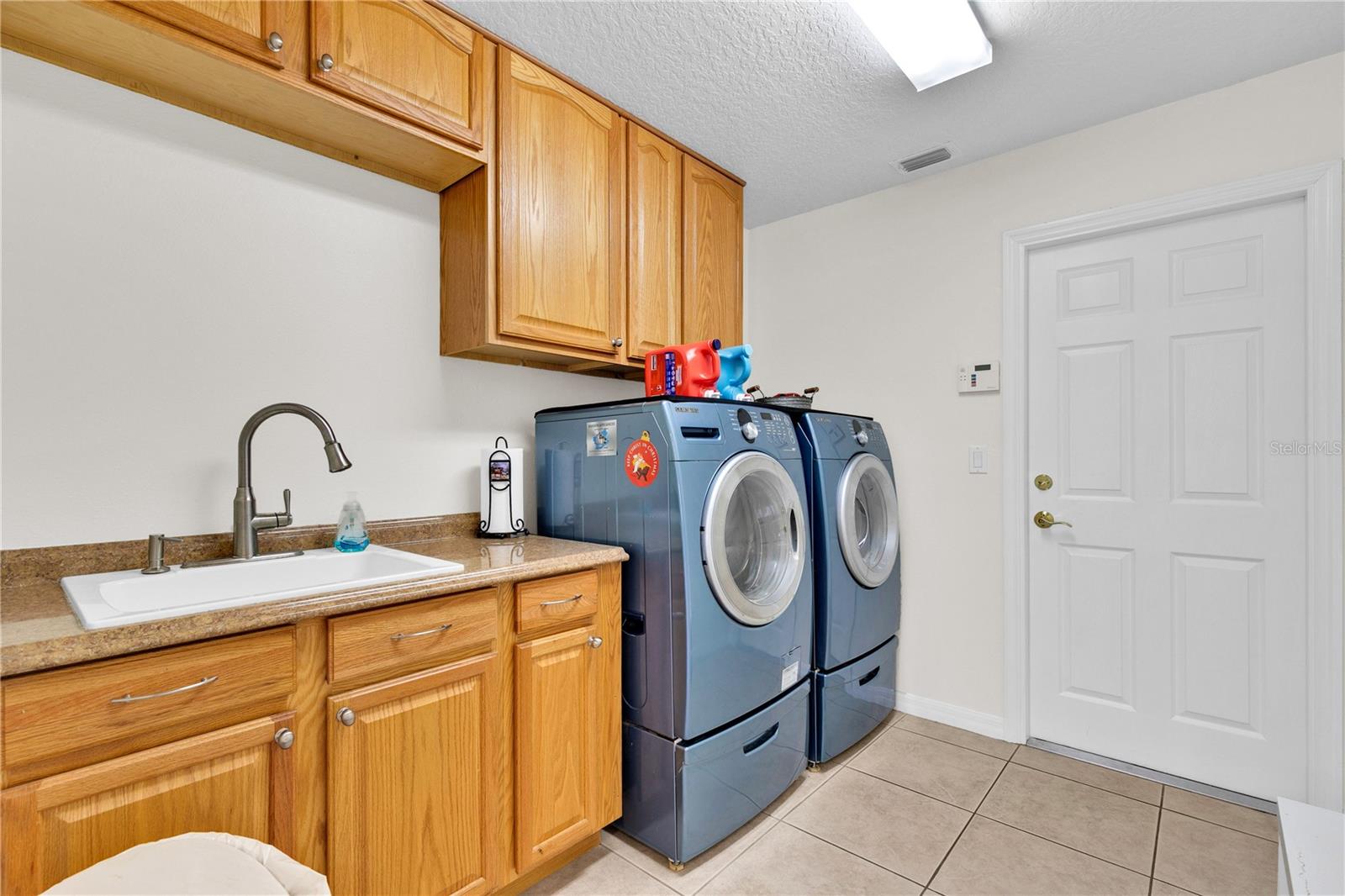 MONTVERDE PINES OF MONTVERDE SUB - Residential