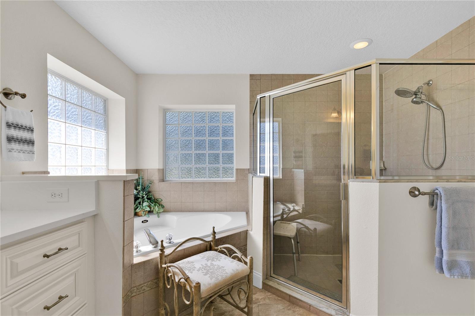 MONTVERDE PINES OF MONTVERDE SUB - Residential