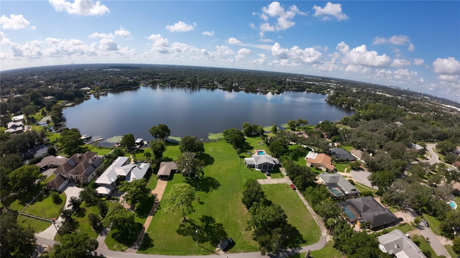 WAUNATTA SHORES - Residential