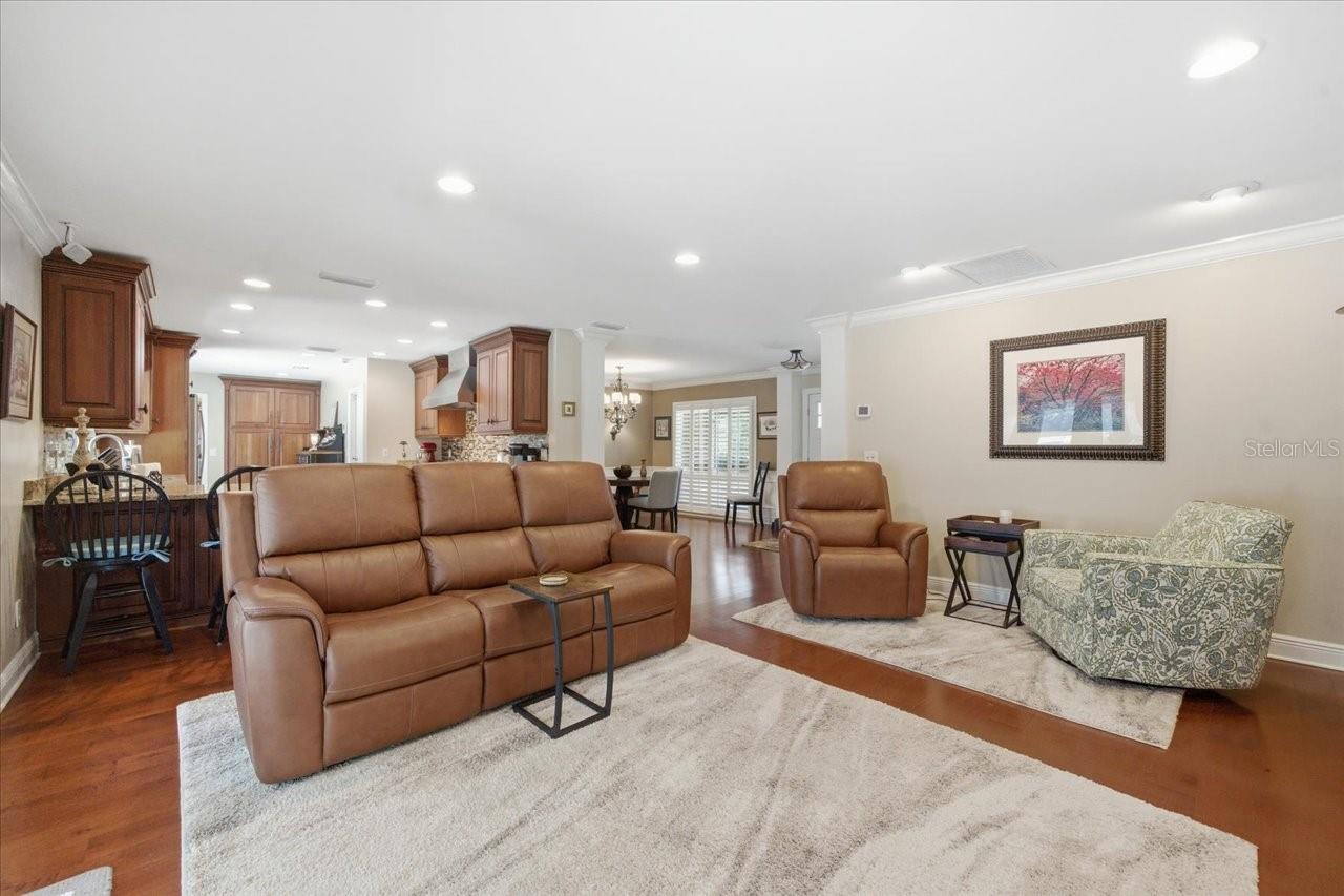 CARROLLWOOD VILLAGE SEC 1 - Residential