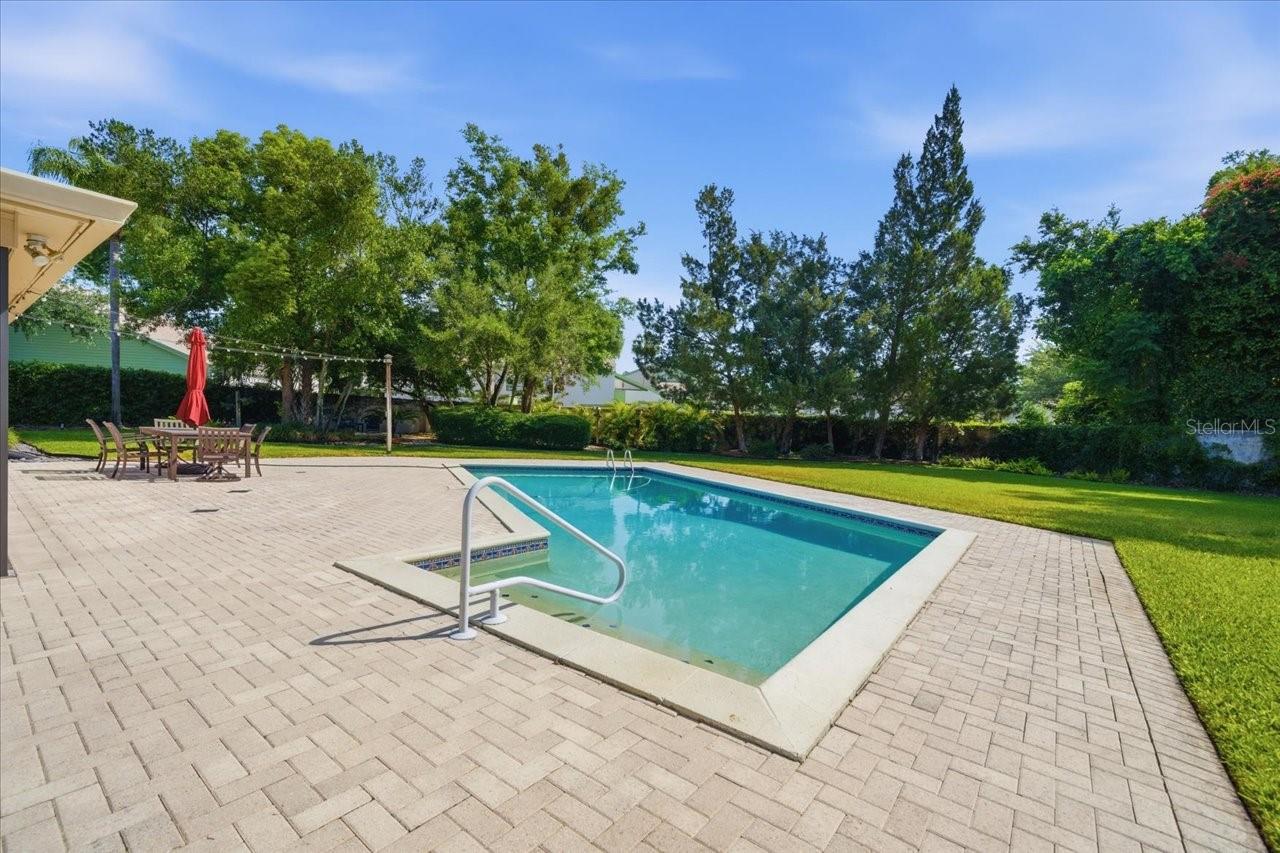 CARROLLWOOD VILLAGE SEC 1 - Residential