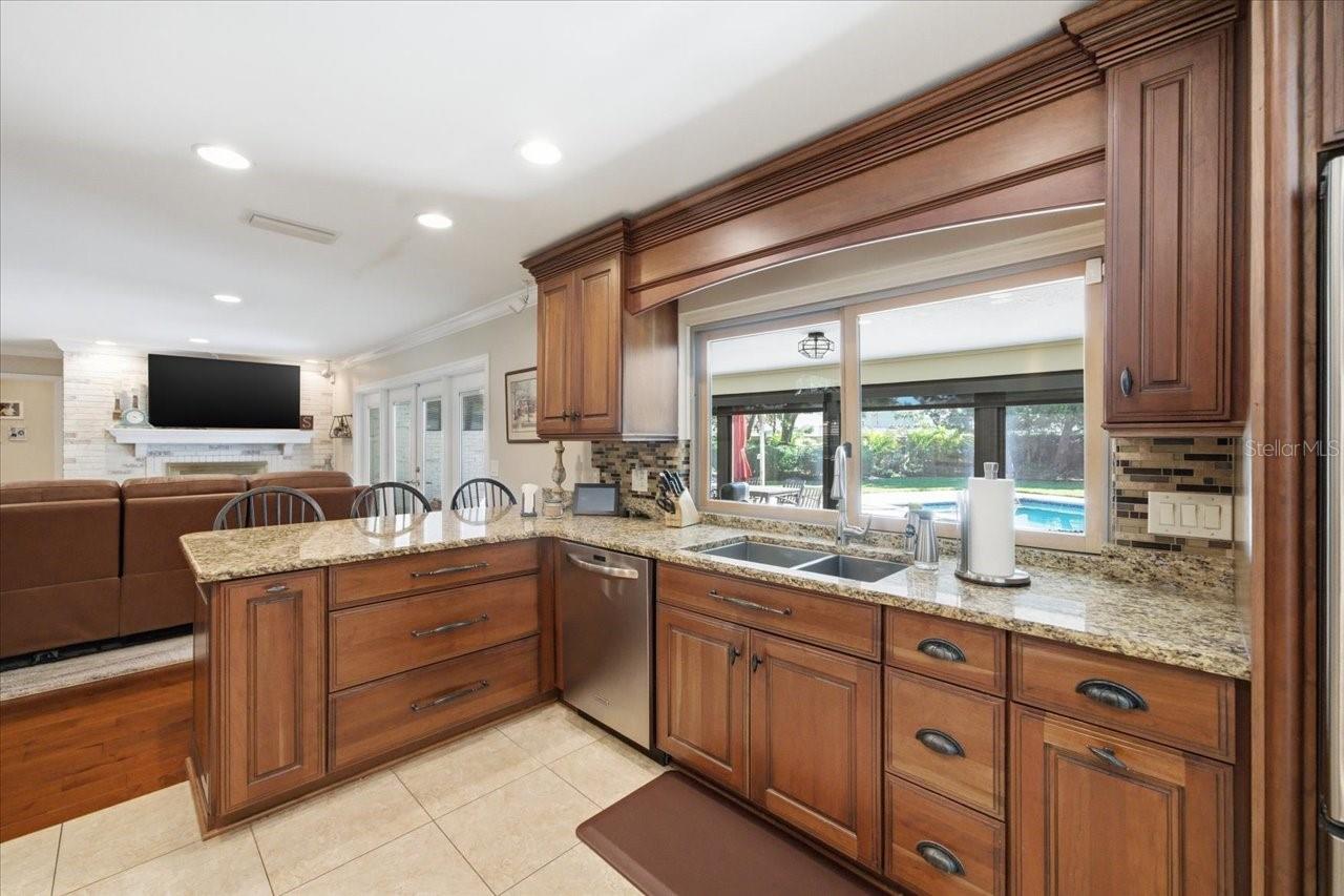 CARROLLWOOD VILLAGE SEC 1 - Residential