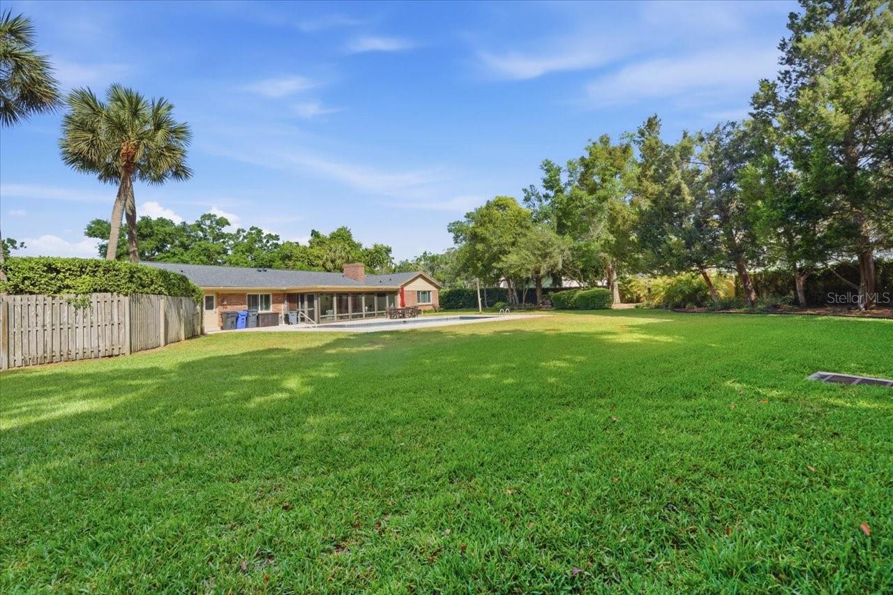 CARROLLWOOD VILLAGE SEC 1 - Residential
