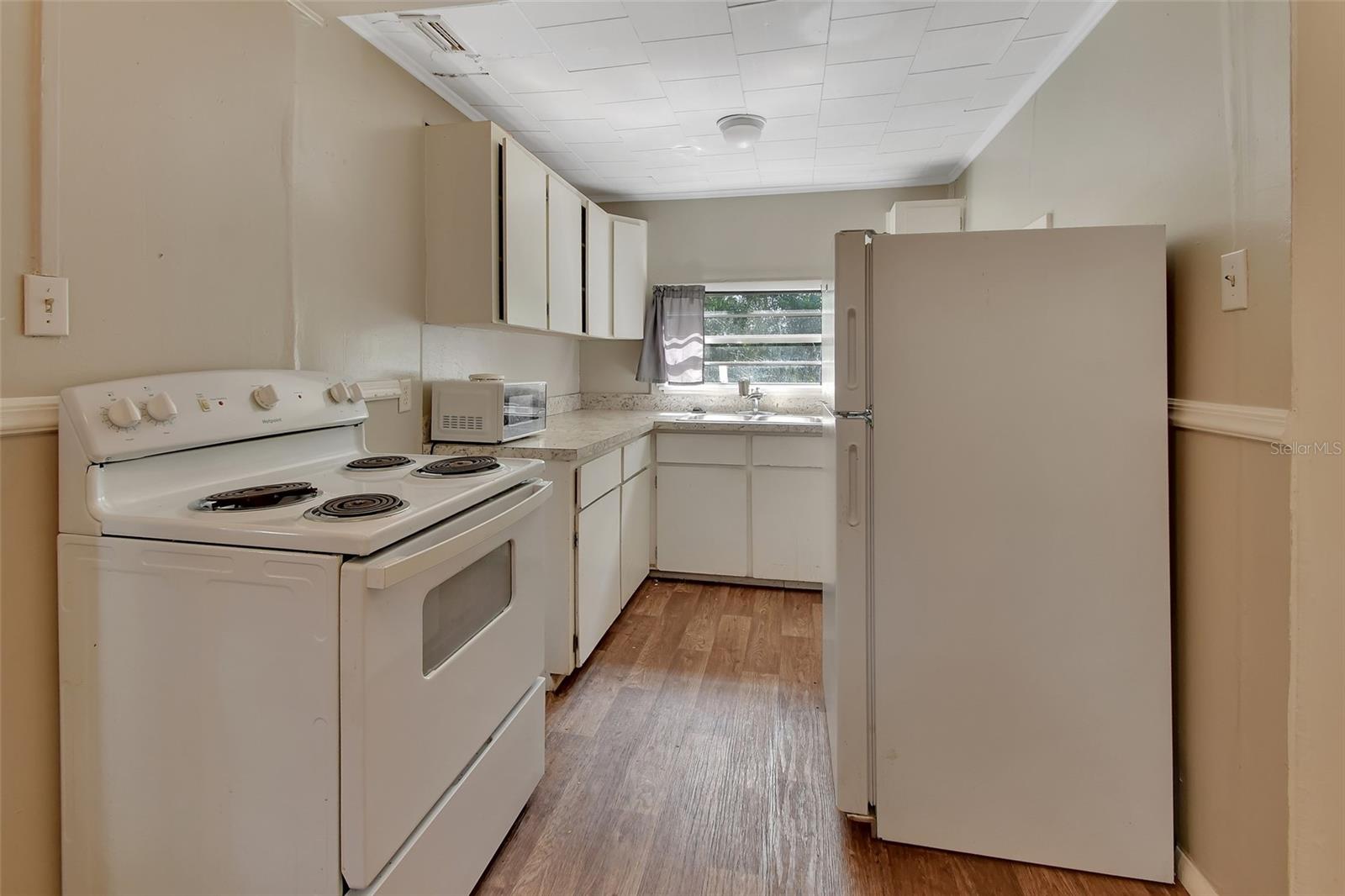 STETSON PLAZA - Residential