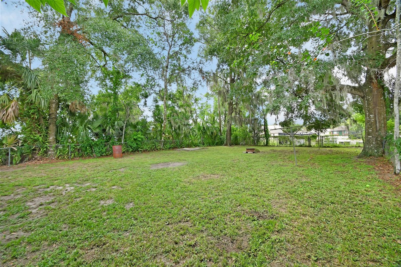 STETSON PLAZA - Residential