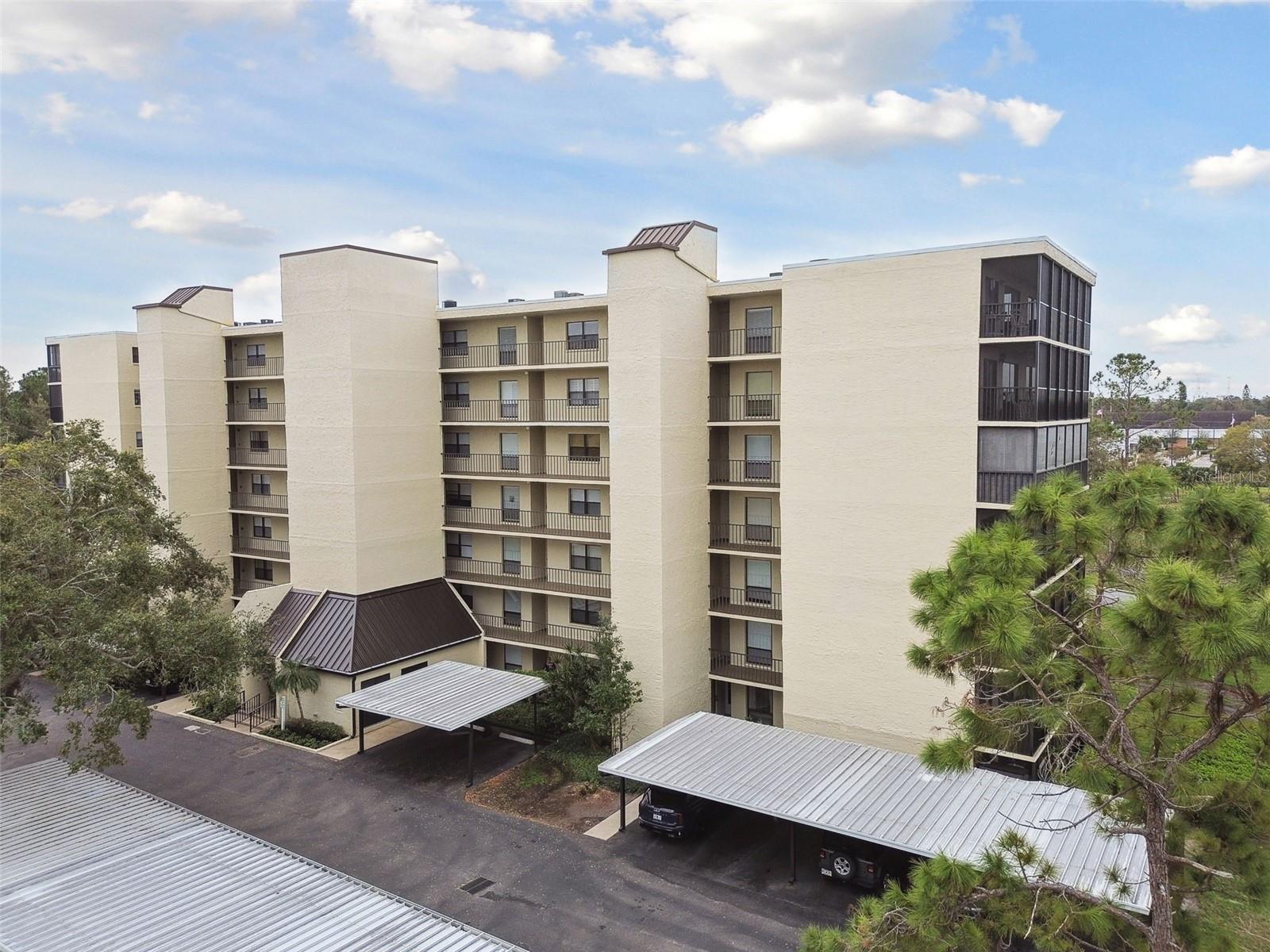 2900 COVE CAY DRIVE 6G