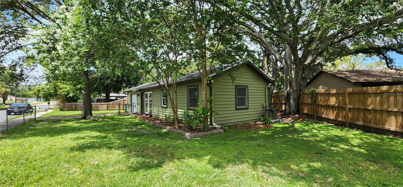ESPIRITU SANTO SPGS - Residential