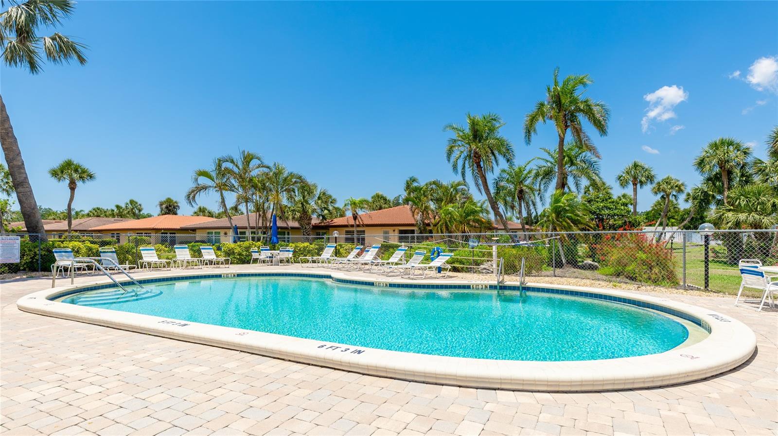 CAMBRIDGE VILLAGE - Residential