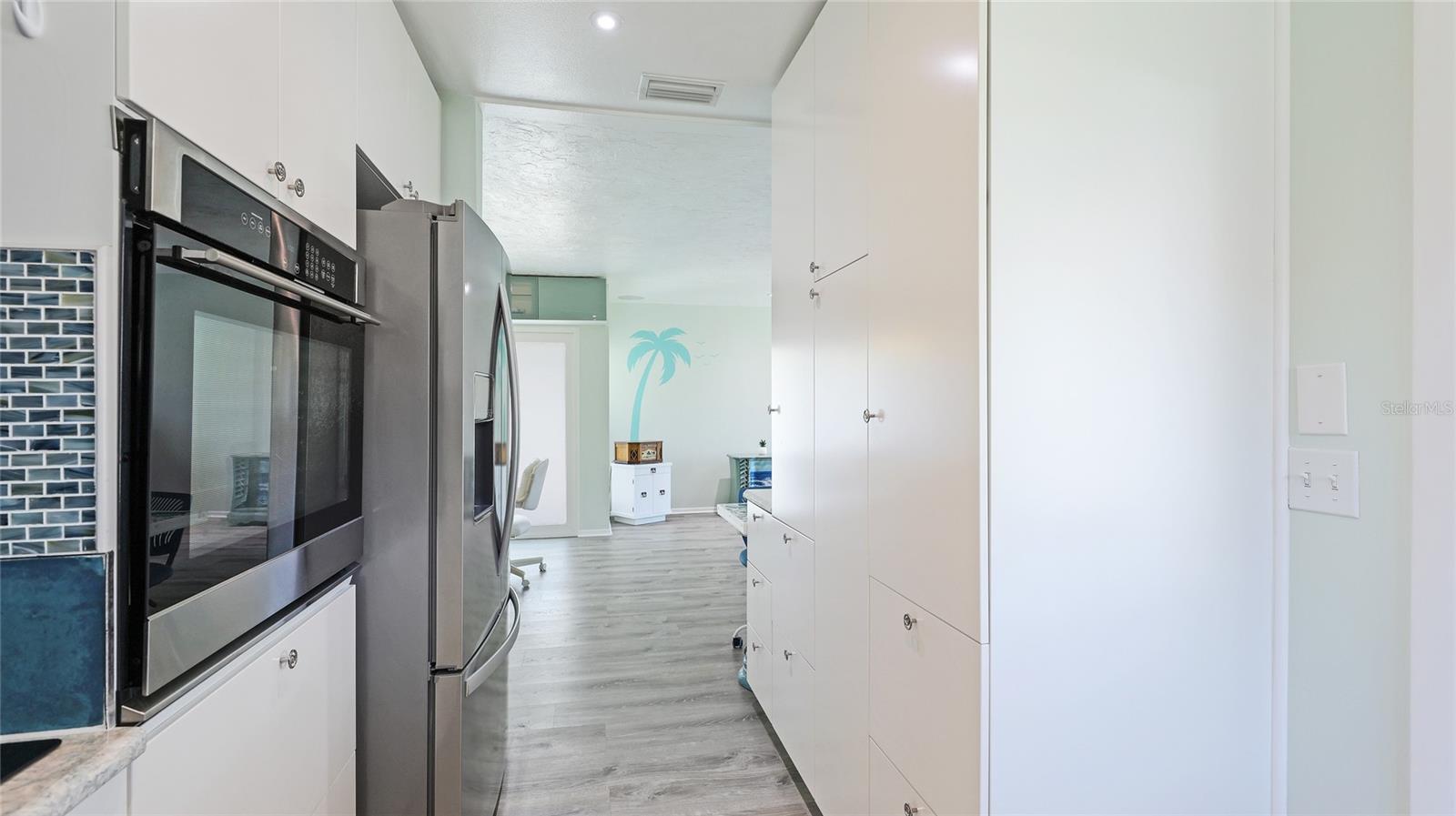 CAMBRIDGE VILLAGE - Residential