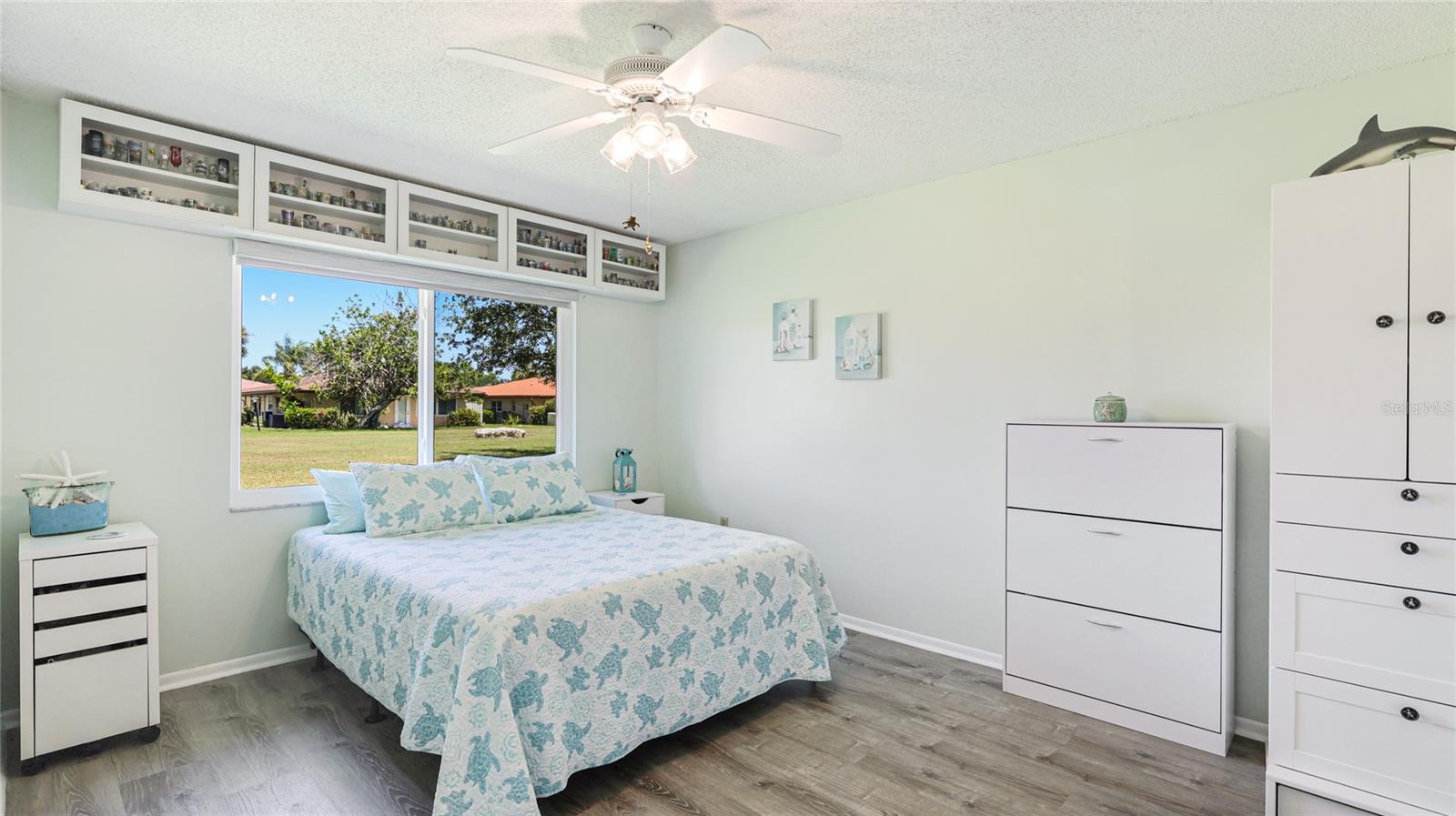 CAMBRIDGE VILLAGE - Residential