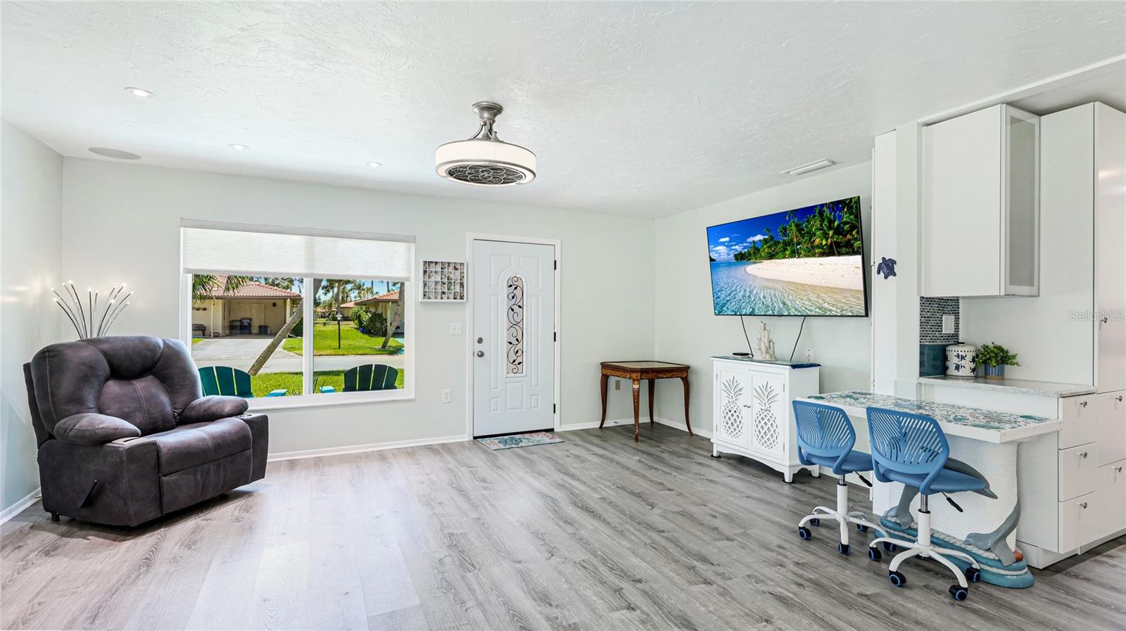 CAMBRIDGE VILLAGE - Residential