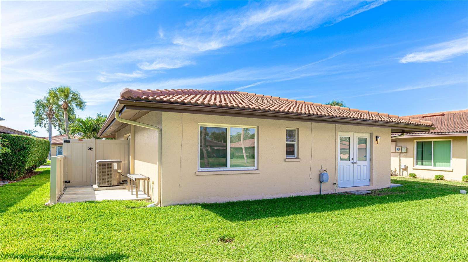 CAMBRIDGE VILLAGE - Residential