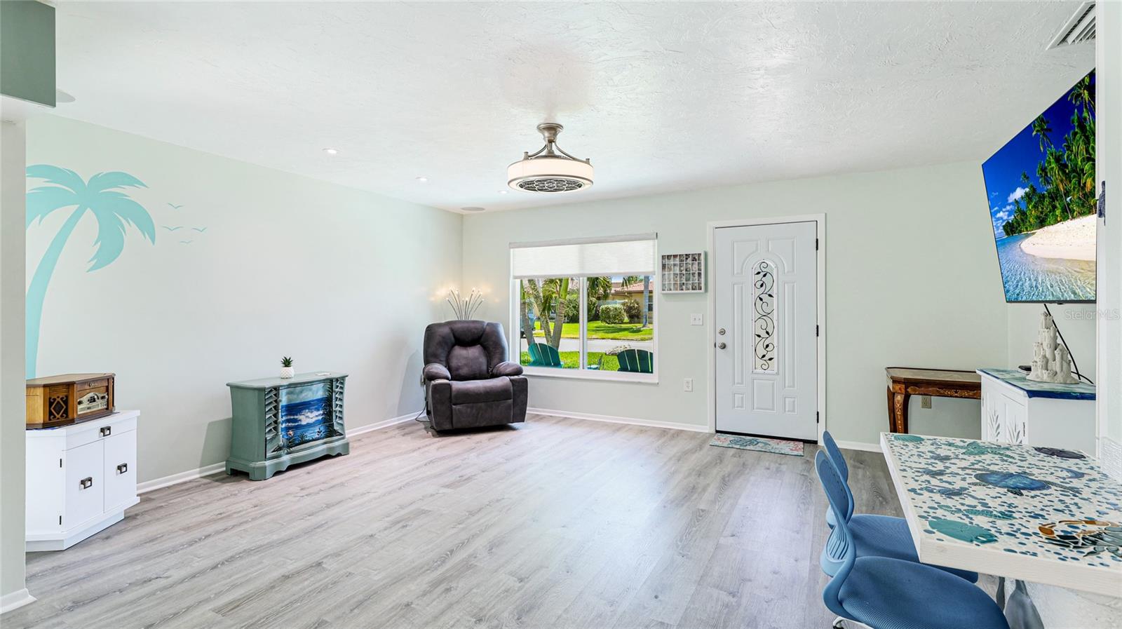 CAMBRIDGE VILLAGE - Residential