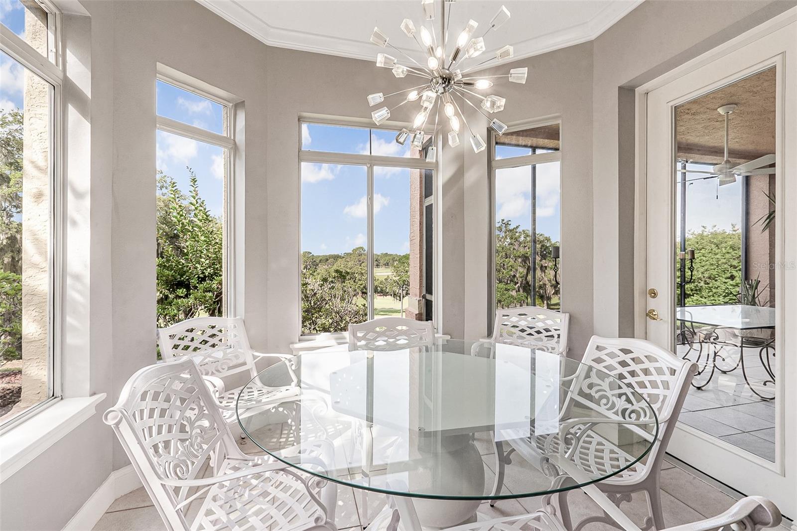 HOWEY MISSION SONOMA CONDO - Residential
