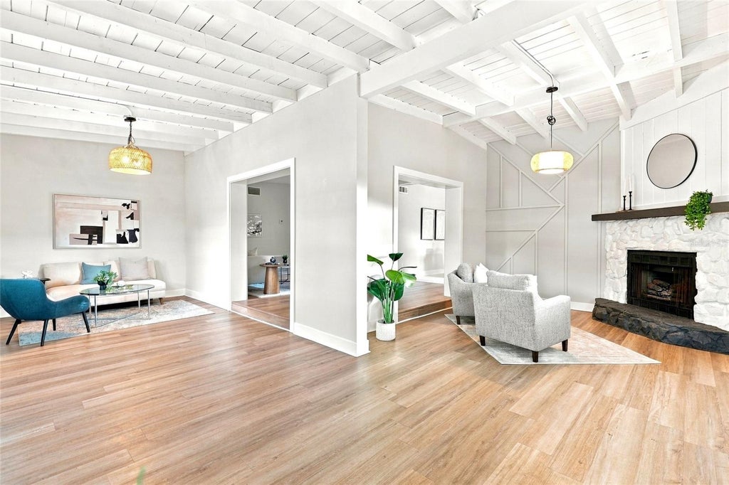 Photo of 340 55th Avenue S, St Petersburg, FL 33705 (MLS # TB8553028)