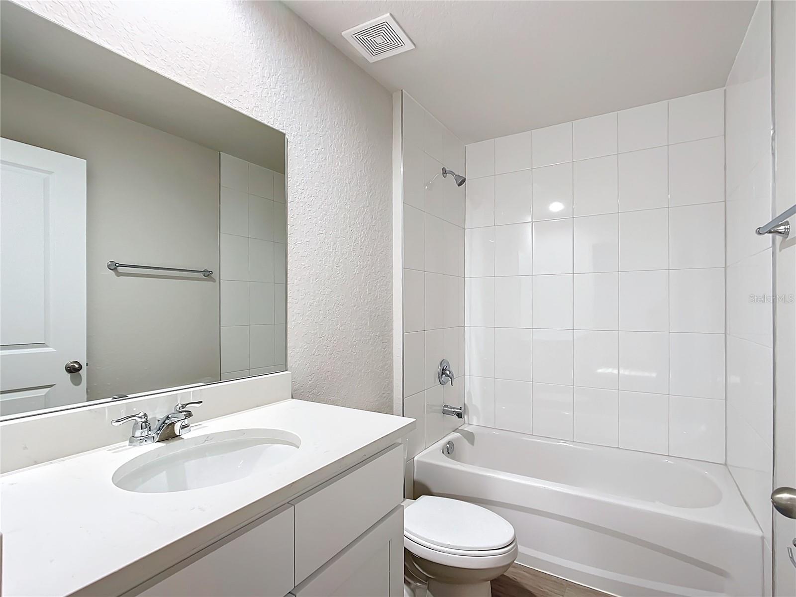 CITRUS SPGS UNIT 20 - Residential Income