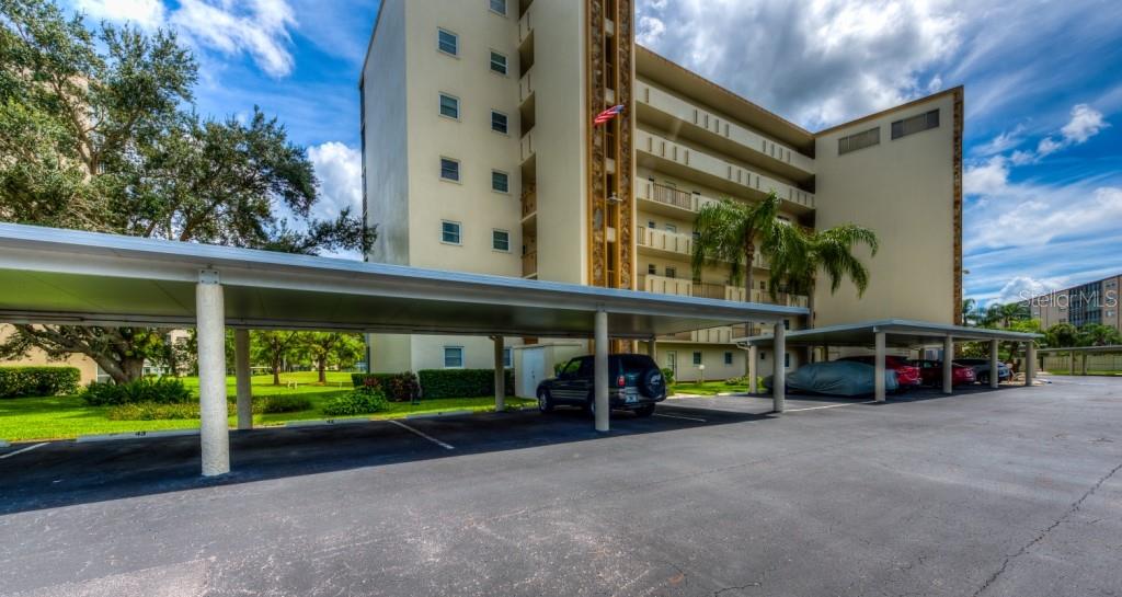 IRONWOOD TENTH - Residential