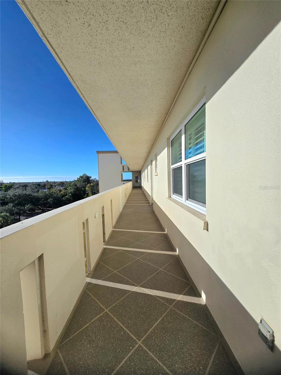 IRONWOOD TENTH - Residential