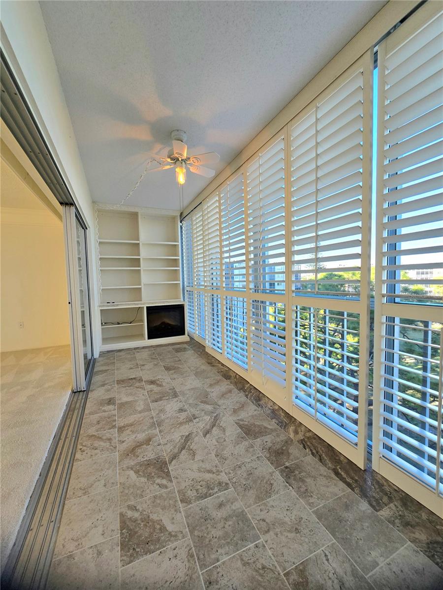 IRONWOOD TENTH - Residential