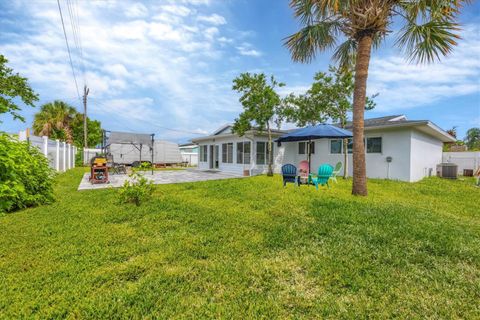 A home in NORTH PORT