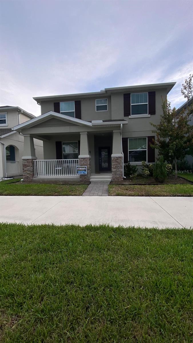 Available from september 20
Welcome home! In the heart of Lake Nona! This spacious 5-bedroom, 3-bathroom single-family , offers comfort, style, and functionality. 2-car garage, plenty of room for vehicles and storage. Open-concept layout is perfect for entertaining, and the generously sized bedrooms provide flexibility for family, guests, and/or a home office. Located in the vibrant Lake Nona area, you'll enjoy top-rated schools, parks, shopping, dining, and easy access to major highways, Medical City, and Orlando International Airport. House future Solar Panels for energy savings. Check out the Recreation area with great amenities, awesome Pool and relax areas don’t miss this incredible rental opportunity!