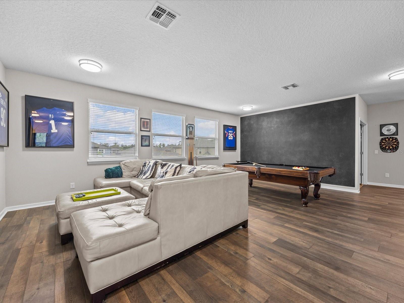 BELLEVUE - Residential