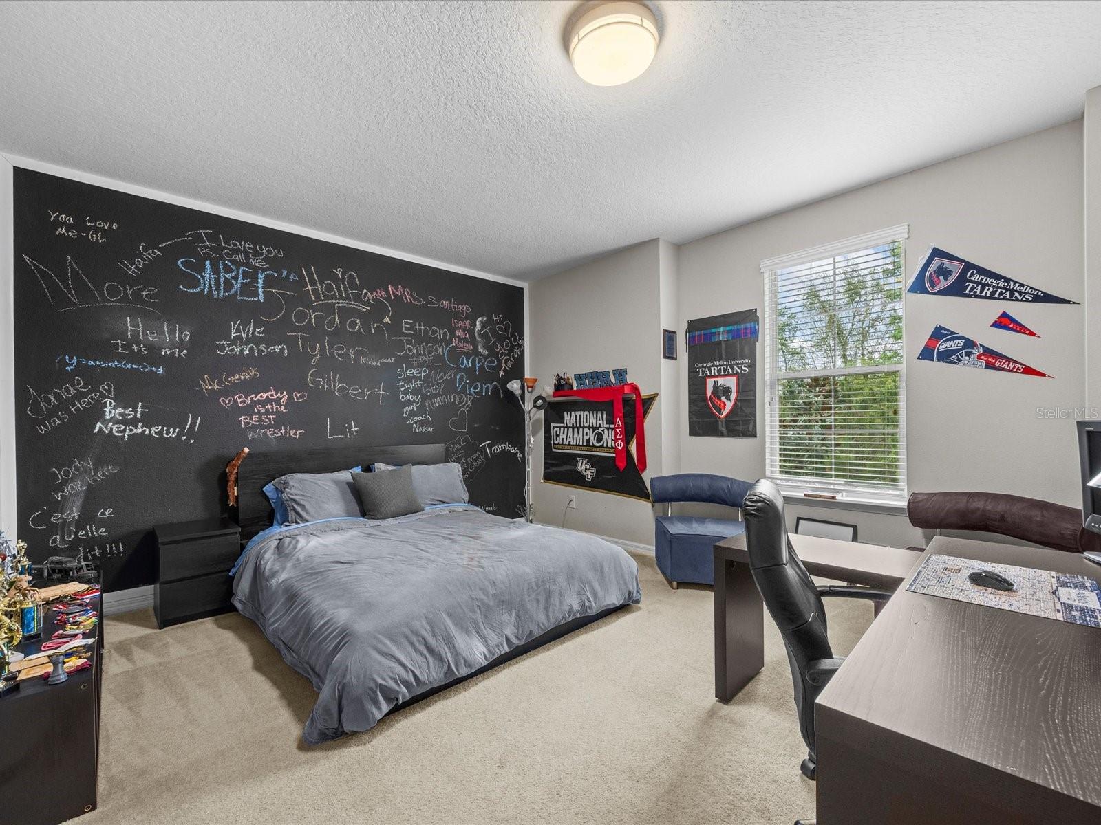BELLEVUE - Residential