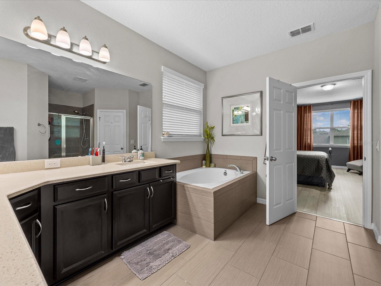 BELLEVUE - Residential