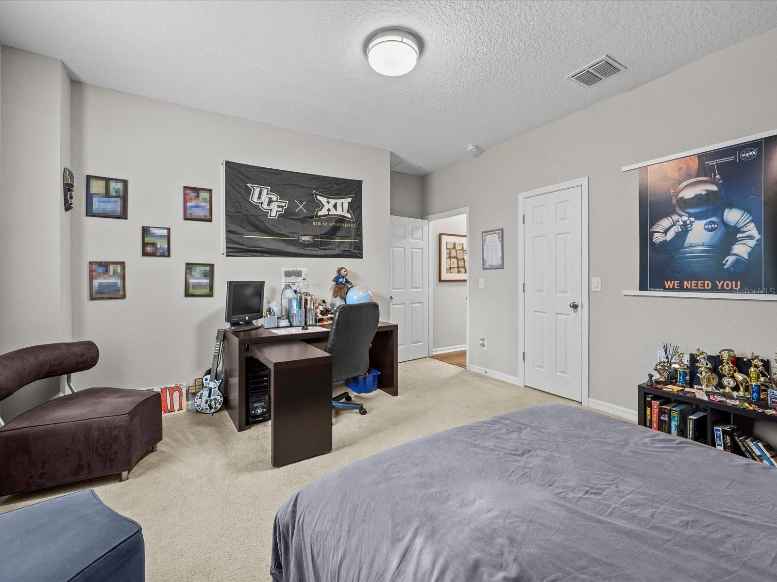 BELLEVUE - Residential