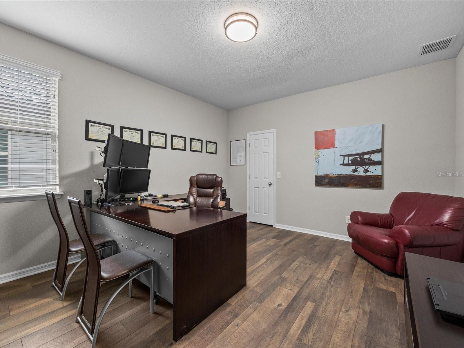 BELLEVUE - Residential