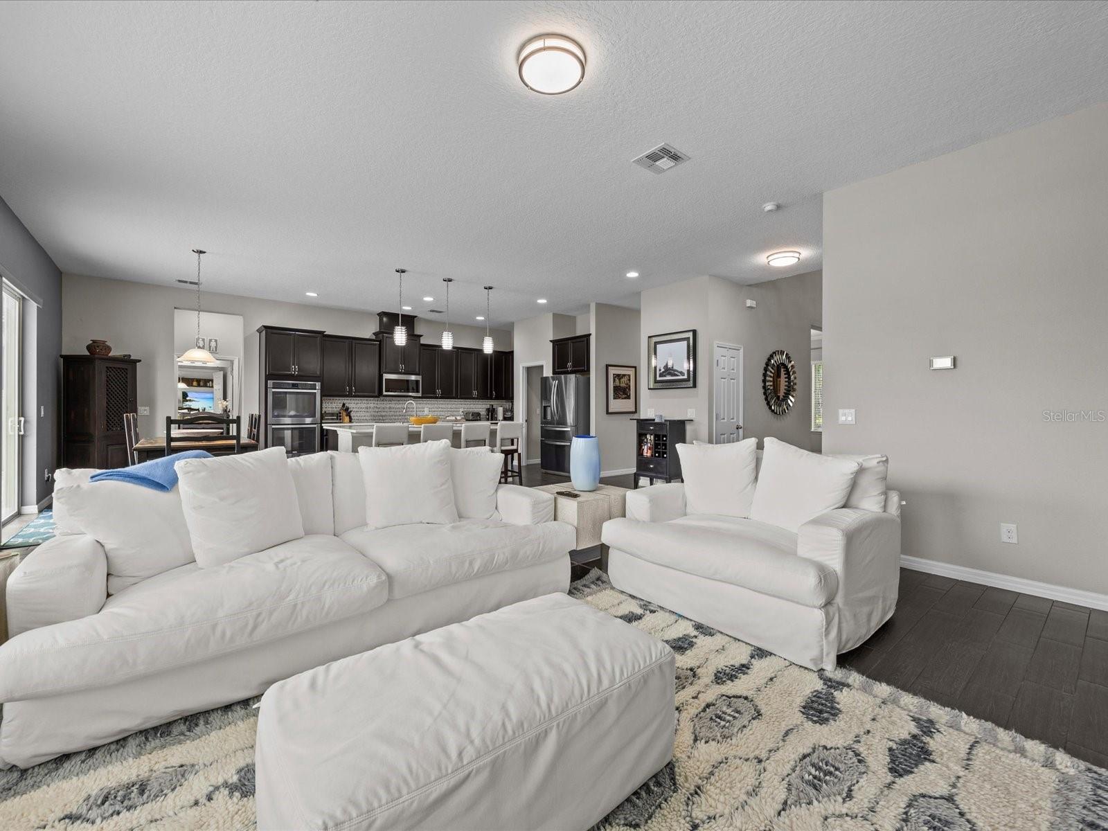 BELLEVUE - Residential