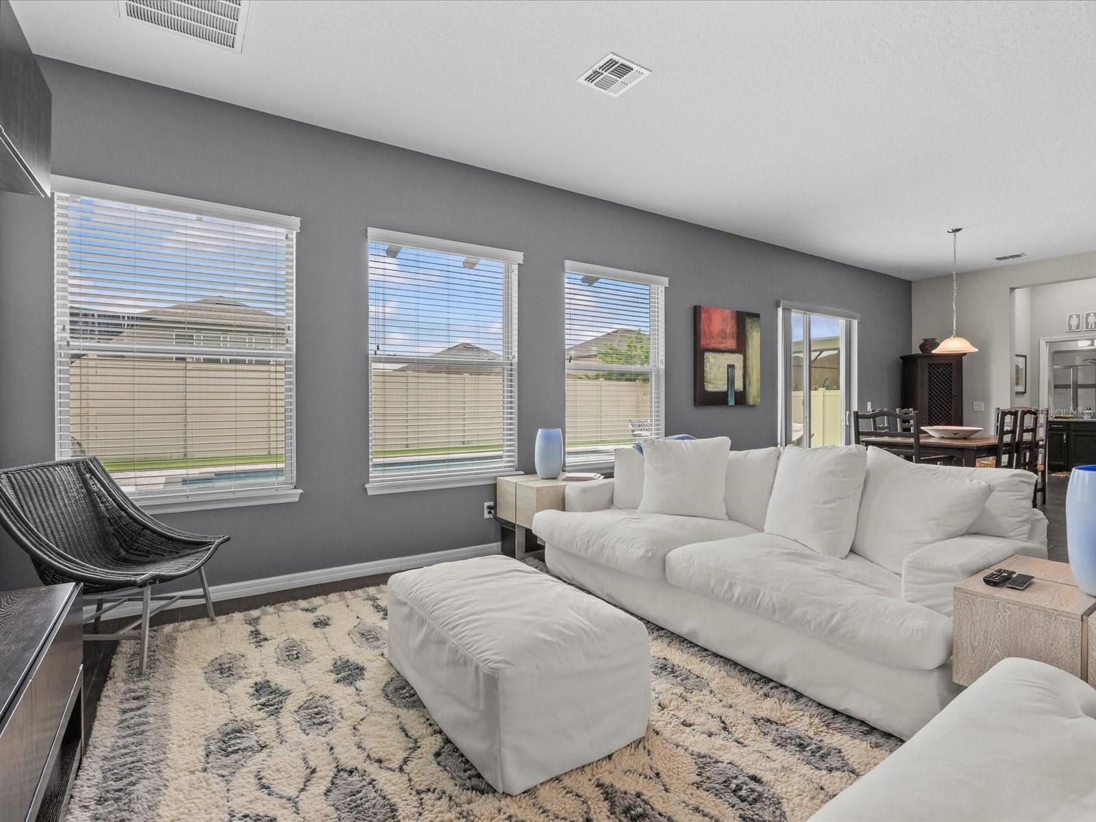 BELLEVUE - Residential
