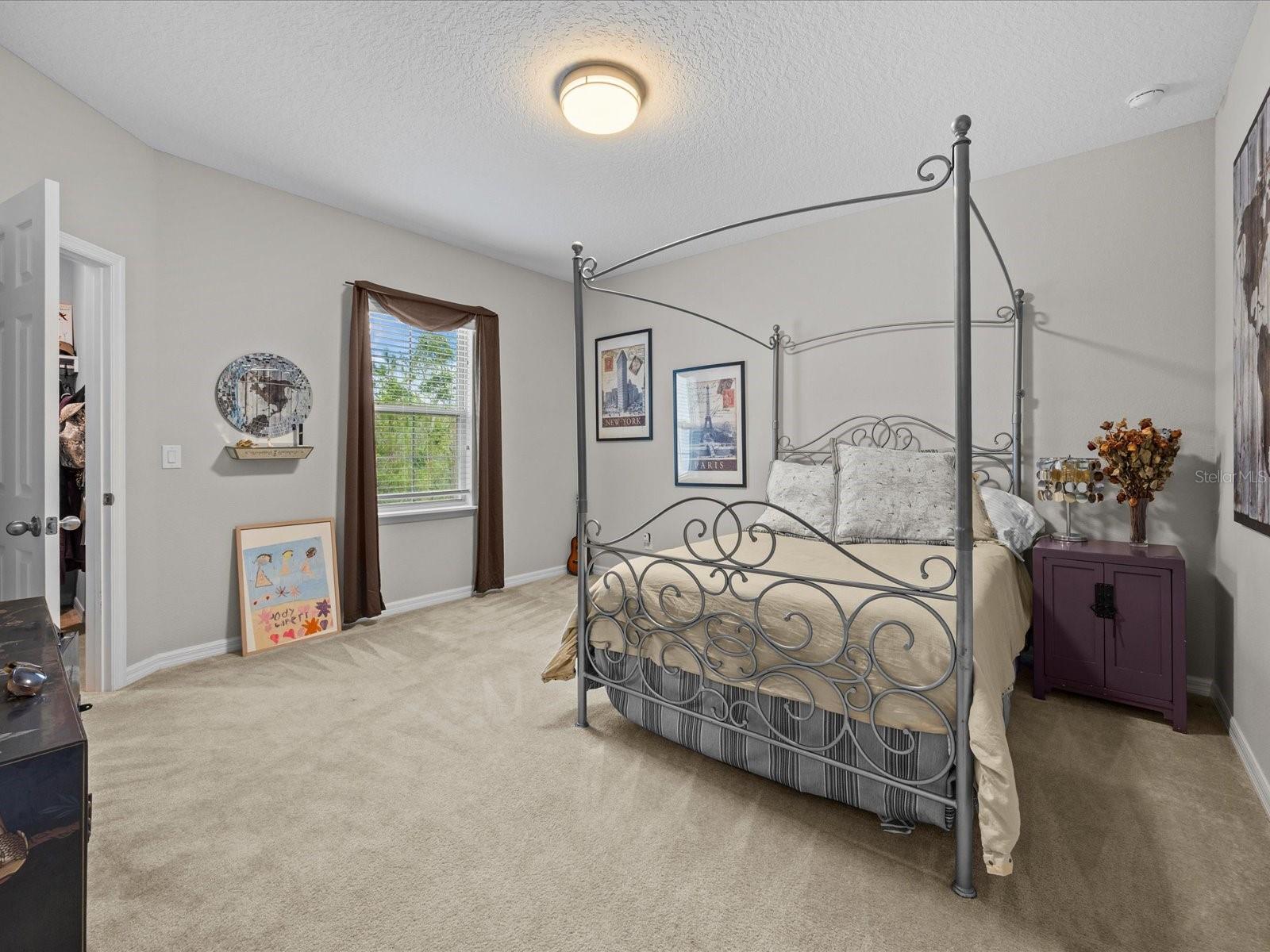 BELLEVUE - Residential