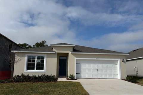 Photo of 5060 Gopher Apple Drive, Apopka, FL 32712 (MLS # O6353411)