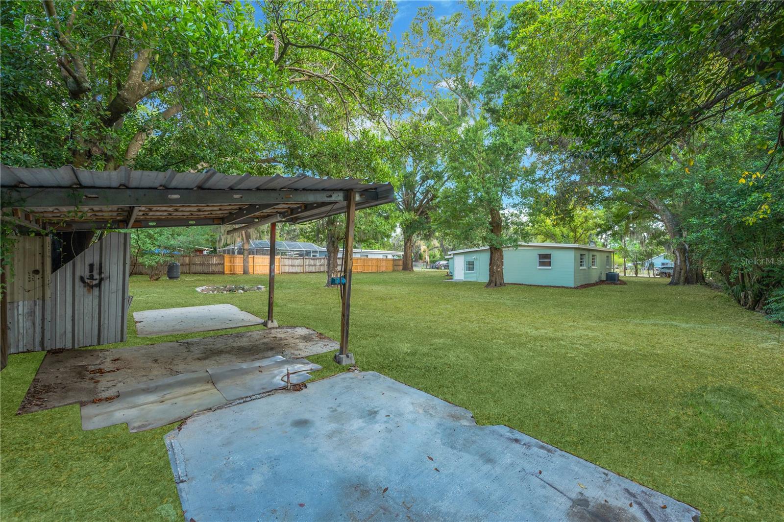 UNPLATTED - Residential